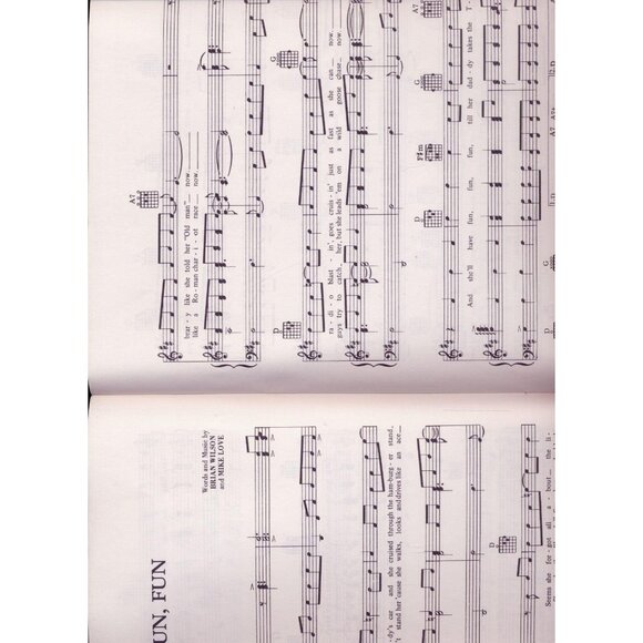 The Best Of The Beach Boys Piano/Vocal/Chords Songbook Brian Wilson Mike Love - Picture 2 of 3